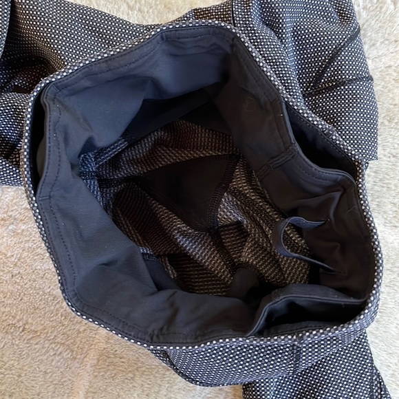 Lululemon Cadence Crusher Tights - Picture 12 of 16